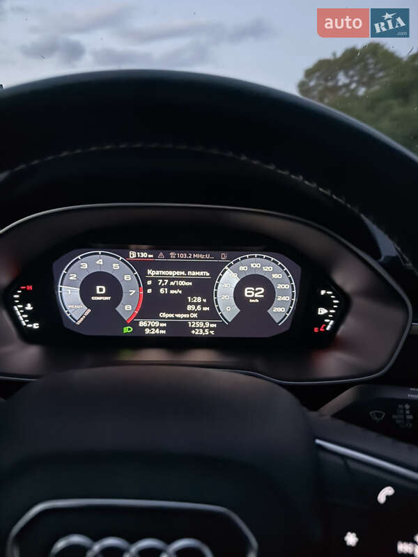 Внедорожник / Кроссовер Audi Q3 2019 в Одессе