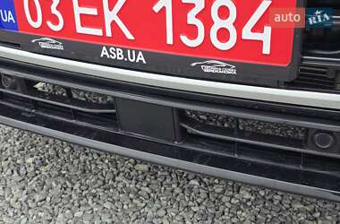 Внедорожник / Кроссовер Audi Q3 2024 в 