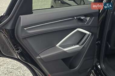 Внедорожник / Кроссовер Audi Q3 2024 в 