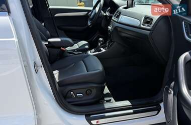 Внедорожник / Кроссовер Audi Q3 2017 в 
