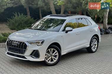 Внедорожник / Кроссовер Audi Q3 2024 в Одессе