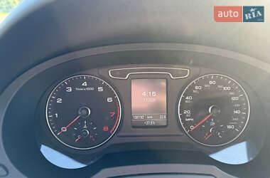 Внедорожник / Кроссовер Audi Q3 2014 в 