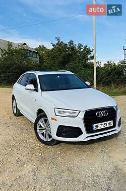 Внедорожник / Кроссовер Audi Q3 2017 в Черновцах