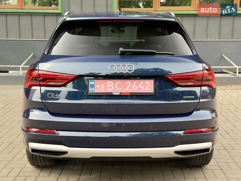 Внедорожник / Кроссовер Audi Q3 2020 в Ровно