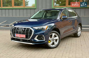 Внедорожник / Кроссовер Audi Q3 2020 в Ровно