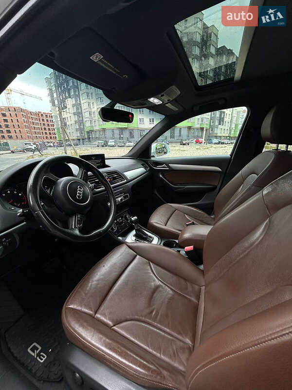 Позашляховик / Кросовер Audi Q3 2016 в Івано-Франківську