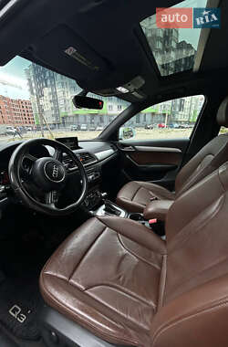 Внедорожник / Кроссовер Audi Q3 2016 в 