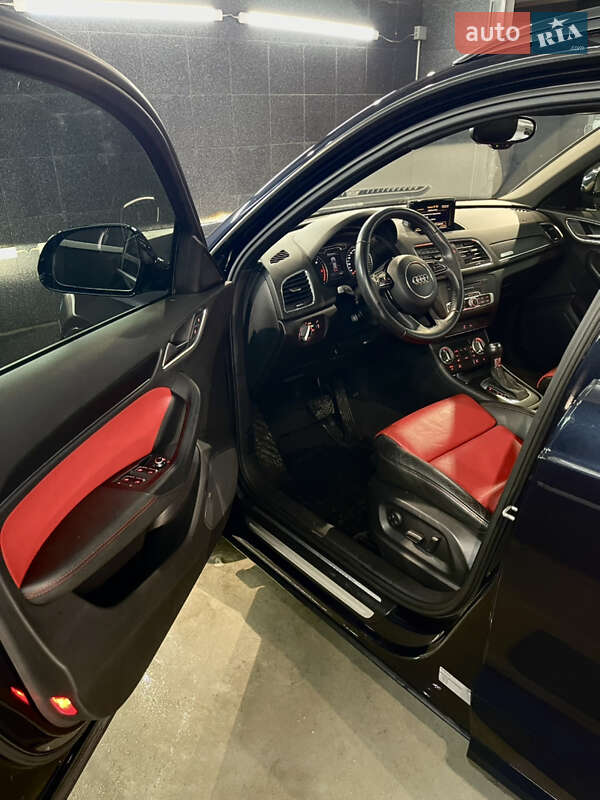 Внедорожник / Кроссовер Audi Q3 2013 в Одессе