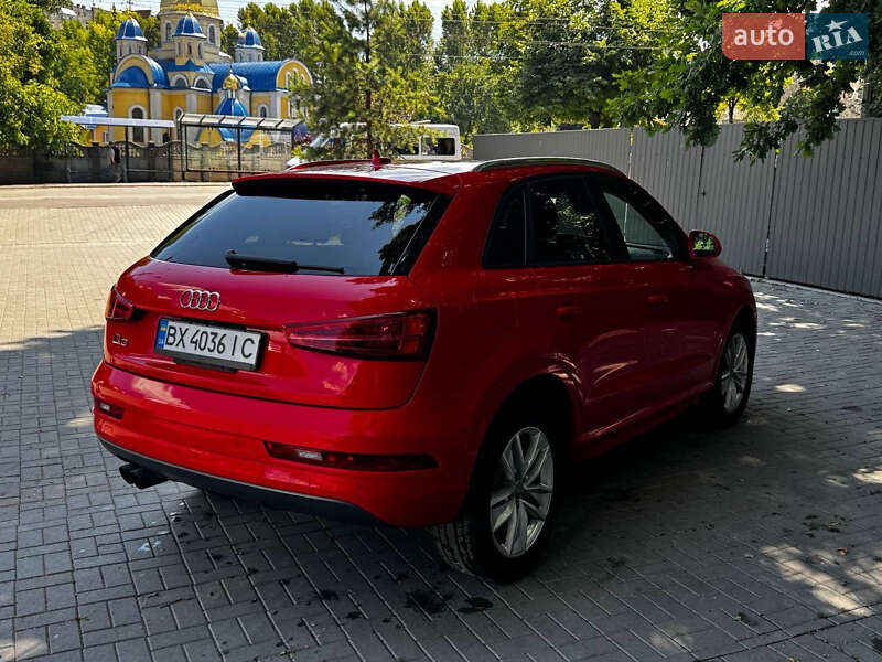 Внедорожник / Кроссовер Audi Q3 2017 в Хмельницком
