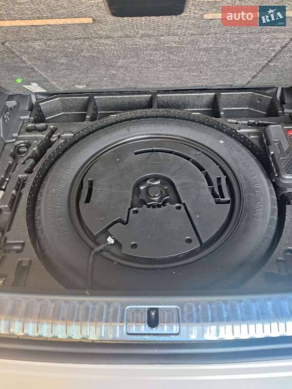 Позашляховик / Кросовер Audi Q3 2021 в Дніпрі