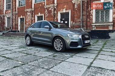 Внедорожник / Кроссовер Audi Q3 2016 в 