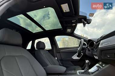 Внедорожник / Кроссовер Audi Q3 2021 в 