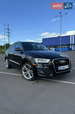Внедорожник / Кроссовер Audi Q3 2014 в Ровно