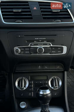Внедорожник / Кроссовер Audi Q3 2014 в 