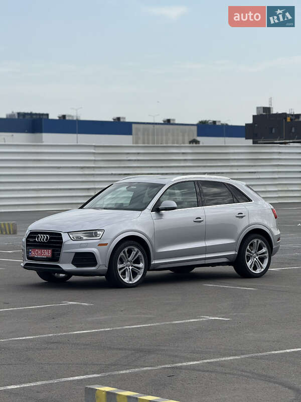 Позашляховик / Кросовер Audi Q3 2016 в Львові