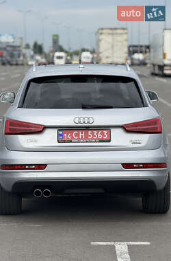Внедорожник / Кроссовер Audi Q3 2016 в 