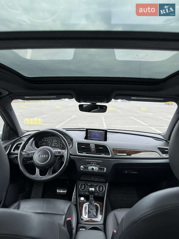 Позашляховик / Кросовер Audi Q3 2016 в Львові