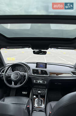 Внедорожник / Кроссовер Audi Q3 2016 в 