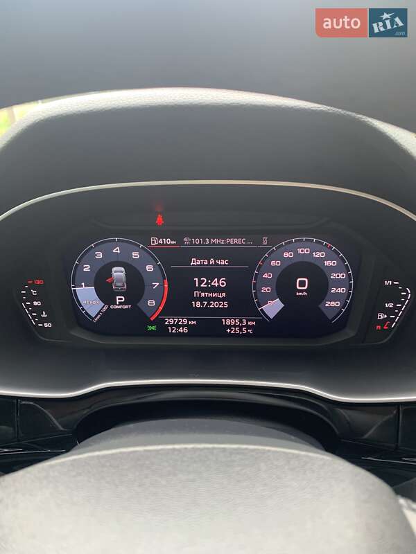 Позашляховик / Кросовер Audi Q3 2022 в Полтаві