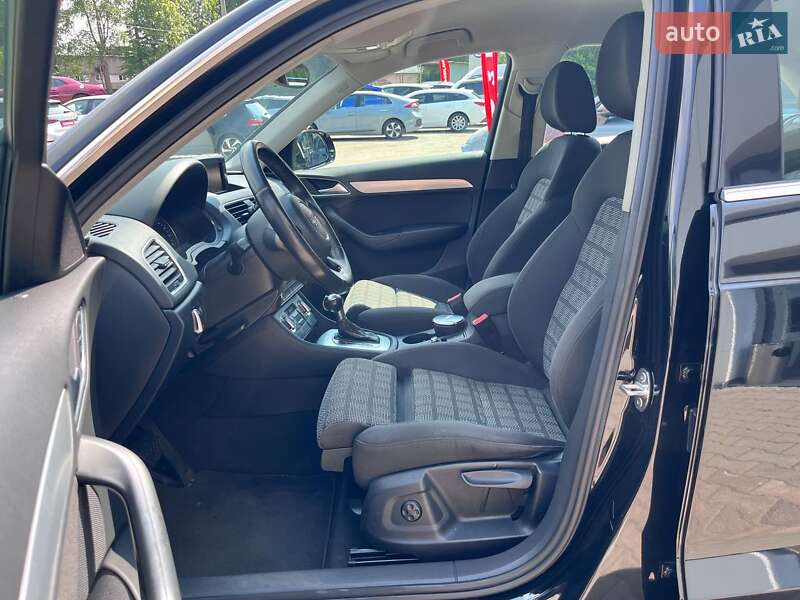 Позашляховик / Кросовер Audi Q3 2013 в Житомирі
