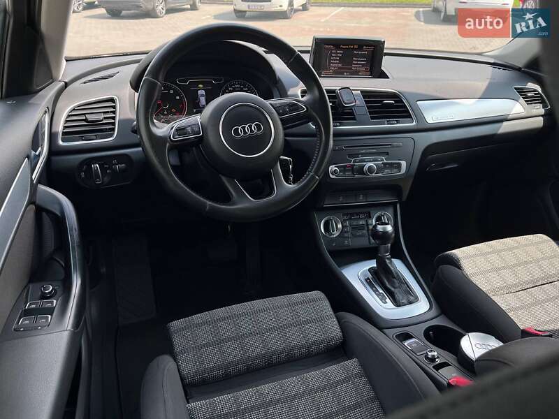 Позашляховик / Кросовер Audi Q3 2013 в Житомирі