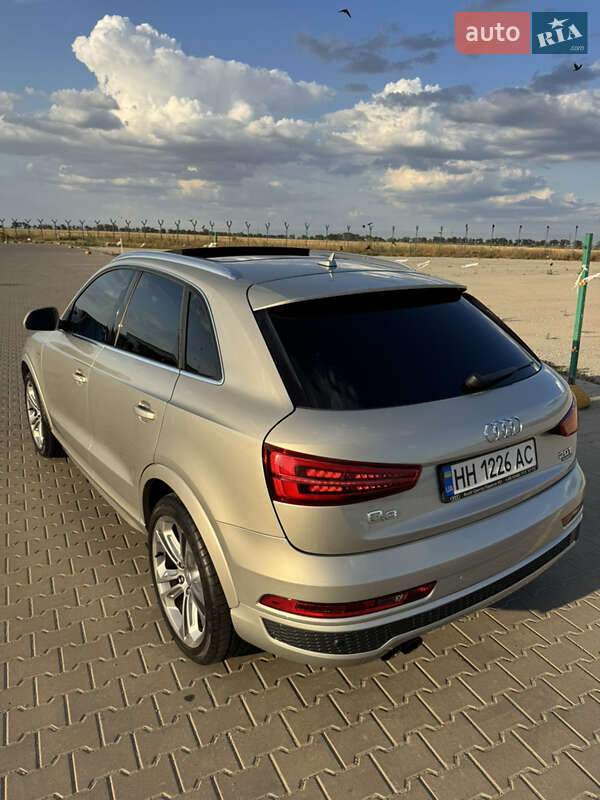 Внедорожник / Кроссовер Audi Q3 2016 в Одессе