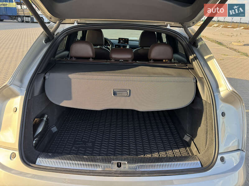 Внедорожник / Кроссовер Audi Q3 2016 в Одессе