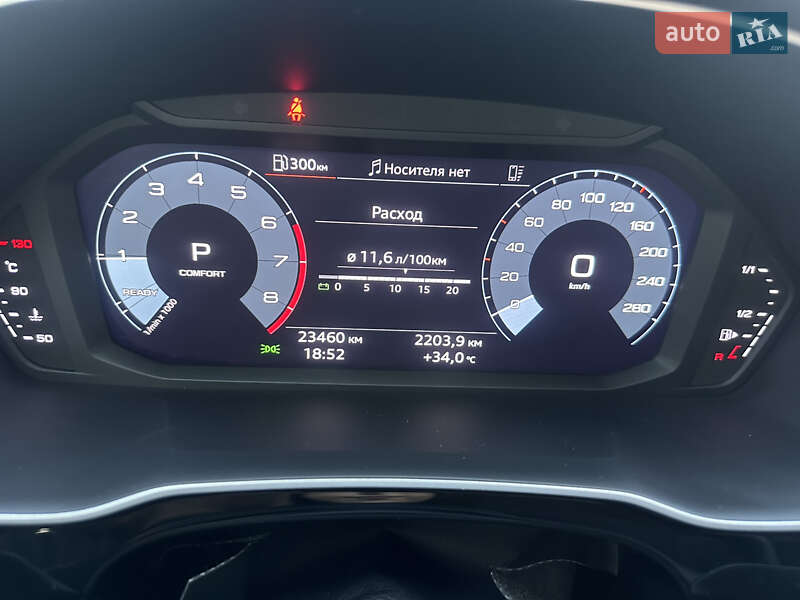 Позашляховик / Кросовер Audi Q3 2021 в Києві