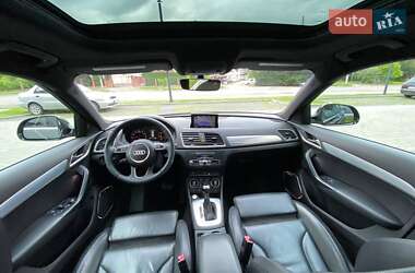 Внедорожник / Кроссовер Audi Q3 2015 в 