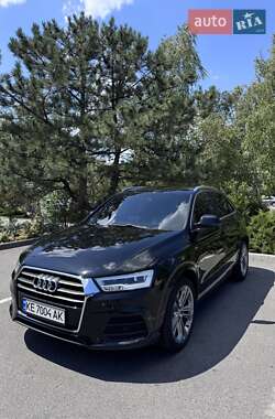 Внедорожник / Кроссовер Audi Q3 2015 в Днепре