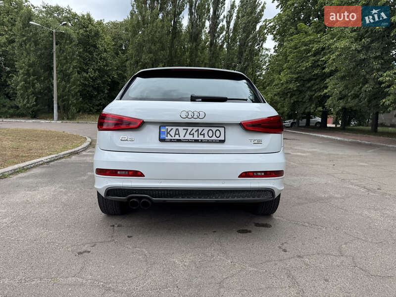 Внедорожник / Кроссовер Audi Q3 2013 в Киеве