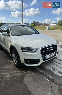 Внедорожник / Кроссовер Audi Q3 2012 в 