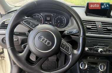 Внедорожник / Кроссовер Audi Q3 2012 в 