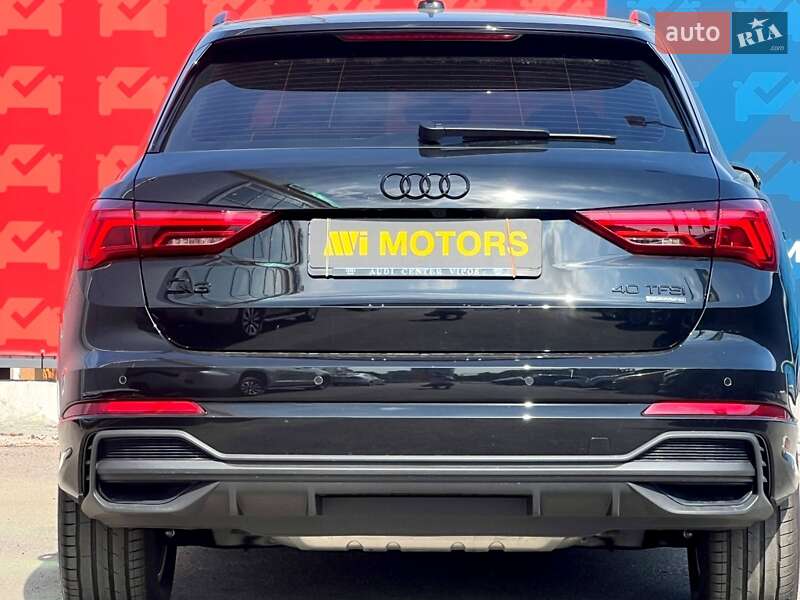 Внедорожник / Кроссовер Audi Q3 2024 в Киеве