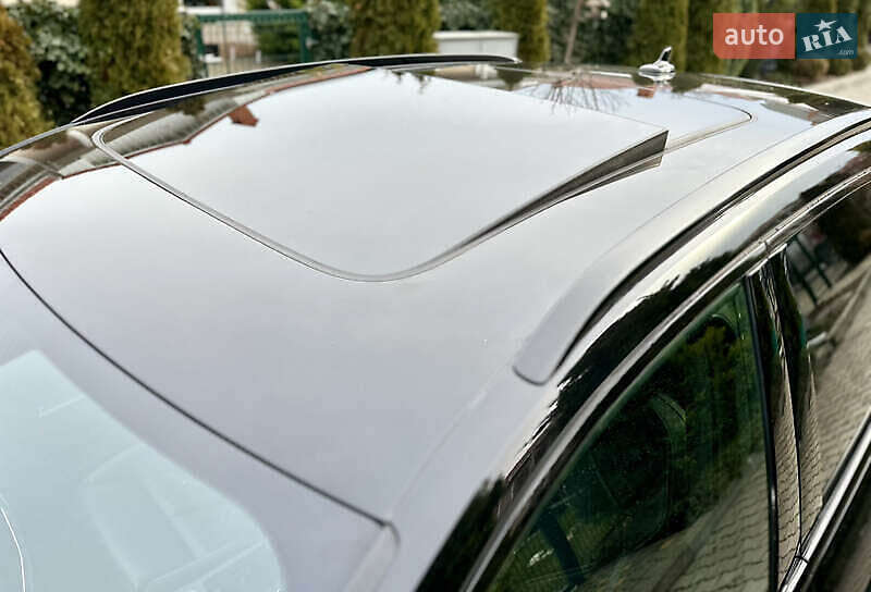 Внедорожник / Кроссовер Audi Q3 2020 в Киеве