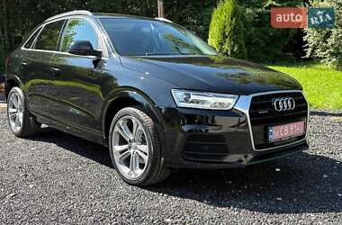 Внедорожник / Кроссовер Audi Q3 2016 в 
