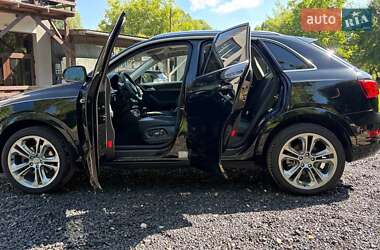 Внедорожник / Кроссовер Audi Q3 2016 в 