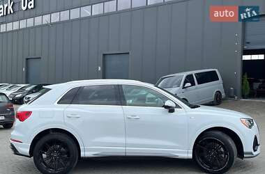 Внедорожник / Кроссовер Audi Q3 2020 в 