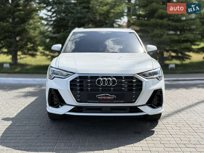 Внедорожник / Кроссовер Audi Q3 2022 в Одессе