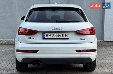 Позашляховик / Кросовер Audi Q3 2016 в 