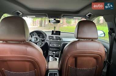 Внедорожник / Кроссовер Audi Q3 2017 в 