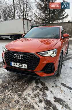 Позашляховик / Кросовер Audi Q3 2020 в 
