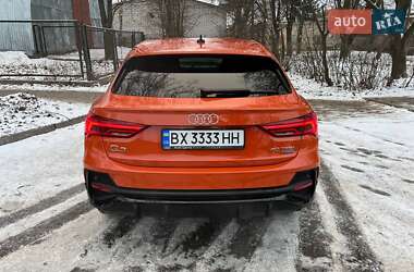 Позашляховик / Кросовер Audi Q3 2020 в 