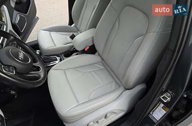 Внедорожник / Кроссовер Audi Q3 2015 в 