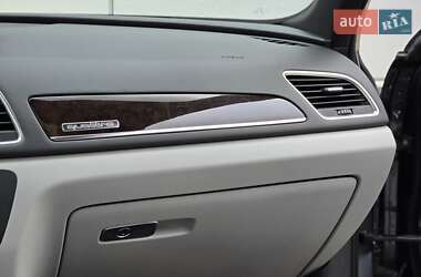 Внедорожник / Кроссовер Audi Q3 2015 в 