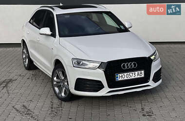 Внедорожник / Кроссовер Audi Q3 2017 в 