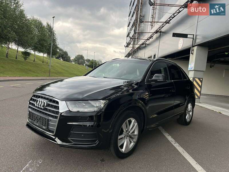 Внедорожник / Кроссовер Audi Q3 2016 в Киеве