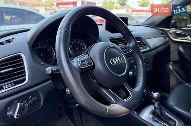 Внедорожник / Кроссовер Audi Q3 2017 в 