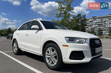 Внедорожник / Кроссовер Audi Q3 2016 в 