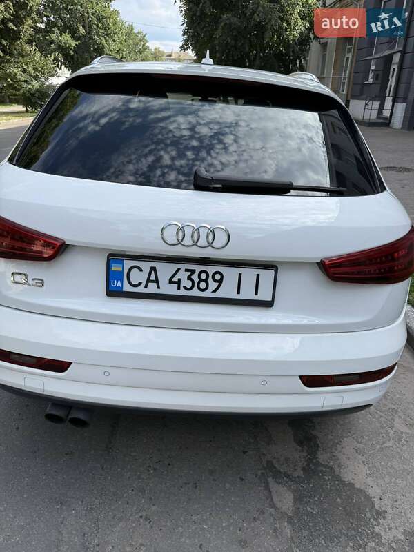 Внедорожник / Кроссовер Audi Q3 2017 в Лубнах